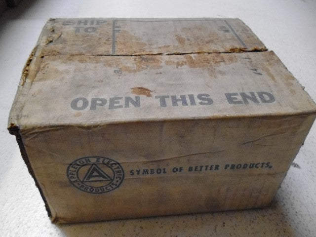 LOT OF 25 APPLETON 8365 OUTLET BOX COVER *NEW IN BOX*