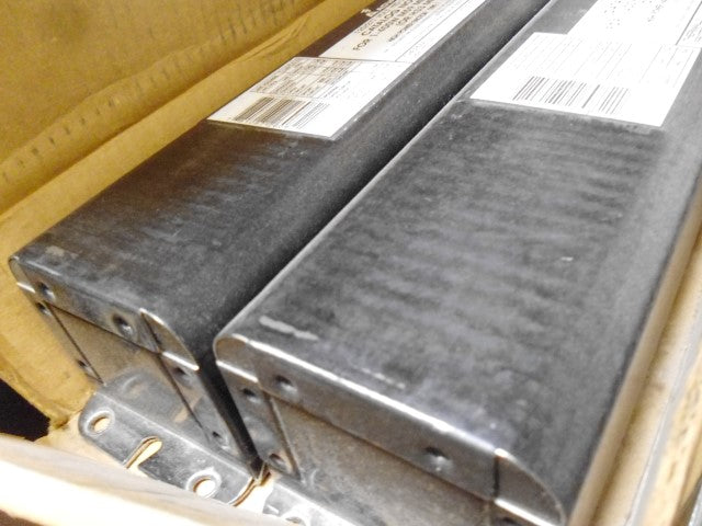 LOT OF 2 ADVANCE 72C6082NP METAL HALIDE BALLAST *NEW IN BOX*