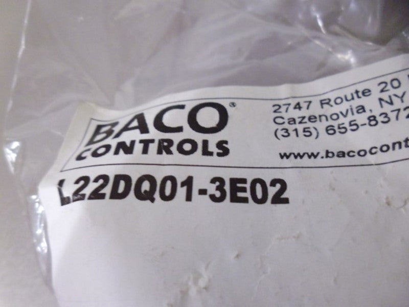 BACO CONTROLS L22DQ01-3E02 PUSH BUTTON * NEW IN FACTORY BAG *
