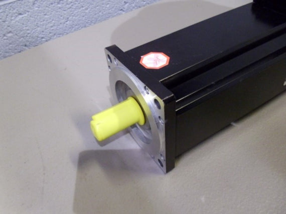 ELAU AG SM 100-40-050-P0-45-S1-B1 SERVO MOTOR * NEW NO BOX *