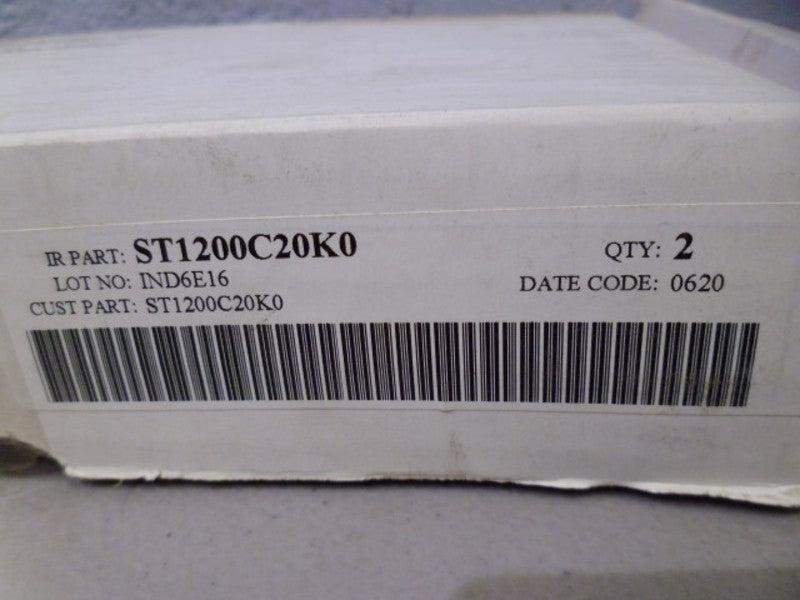LOT OF 2 INTERNATIONAL RECTIFIER ST1200C20K0 THYRISTOR *NEW IN BOX*