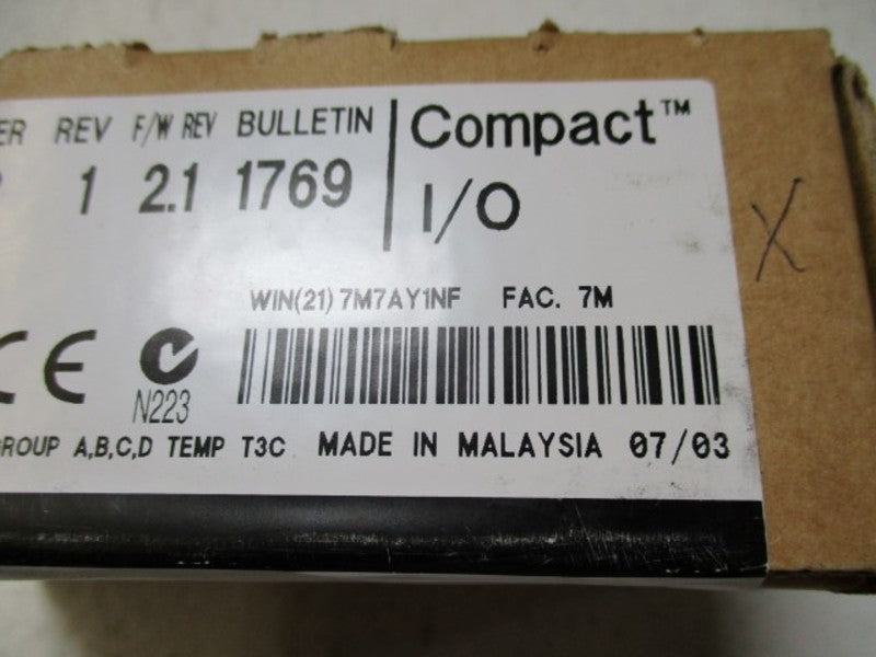 ALLEN BRADLEY 1769-OA8 SER. B F/W 2.1 * FACTORY SEALED *