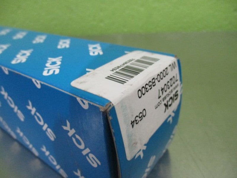 SICK WL2000-B5300 PHOTOELECTRIC SENSOR * FACTORY SEALED *