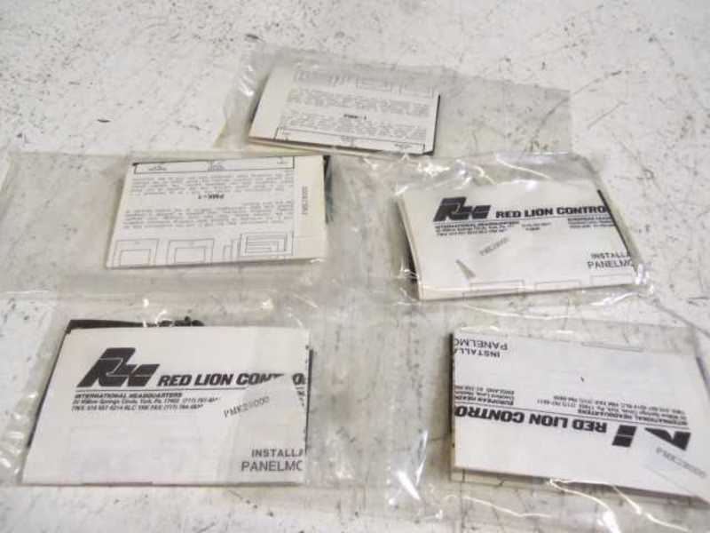 LOT OF 5 RED LION CONTROLS PMK2B000 PANEL MOUNT KIT *NEW IN BOX*