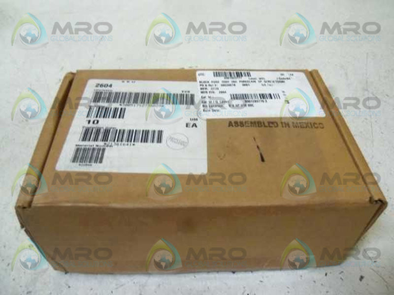 LOT OF 10 2604 FUSE BLOCKS *NEW IN BOX*