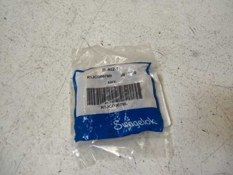 LOT OF 20 SWAGELOK B-402-1 TUBE FITTING *NEW IN BOX*