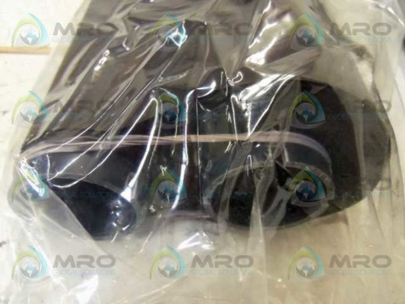 LOT OF 4 DATA PRODUCTS 2230 BLACK NYLON *NEW IN BOX*