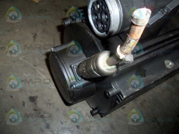 REXROTH MSK100C-0300-NN-M1-BG2-NNNN PERMANENT MAGENT MOTOR * USED *