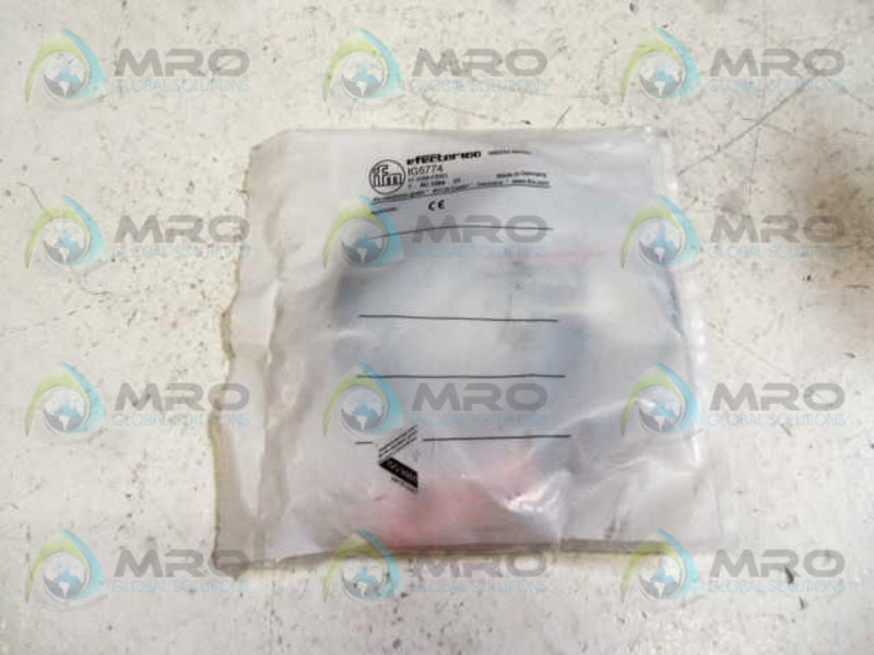 IFM EFECTOR IG5774 INDUCTIVE PROXIMITY SENSOR * NEW IN FACTORY BAG *