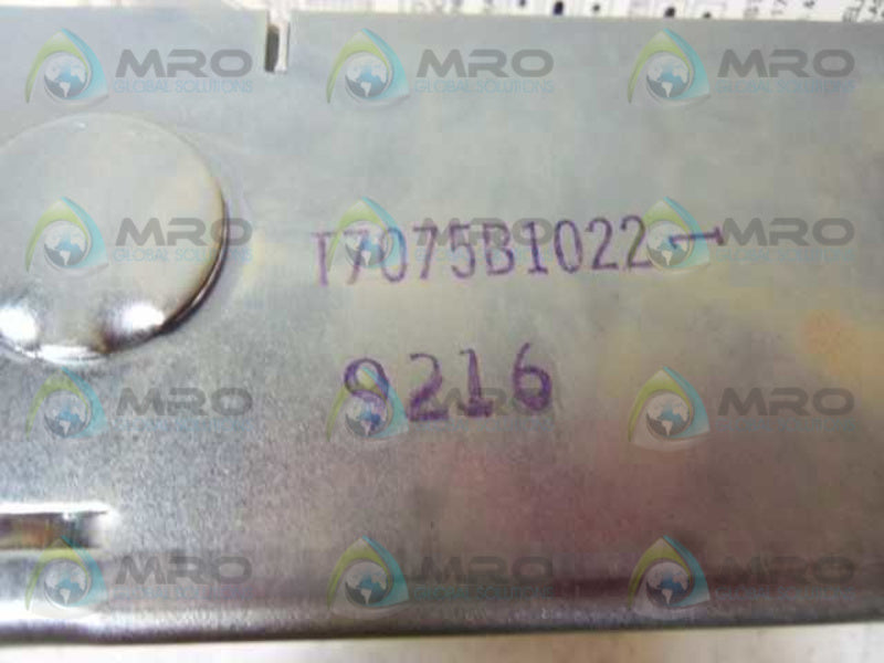HONEYWELL T70758 1022 TEMPERATURE CONTROLLER  NSMP