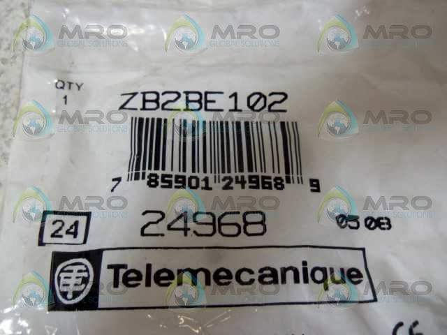 TELEMECANIQUE ZB2BE102 CONTACT BLOCK * NEW IN FACTORY BAG *