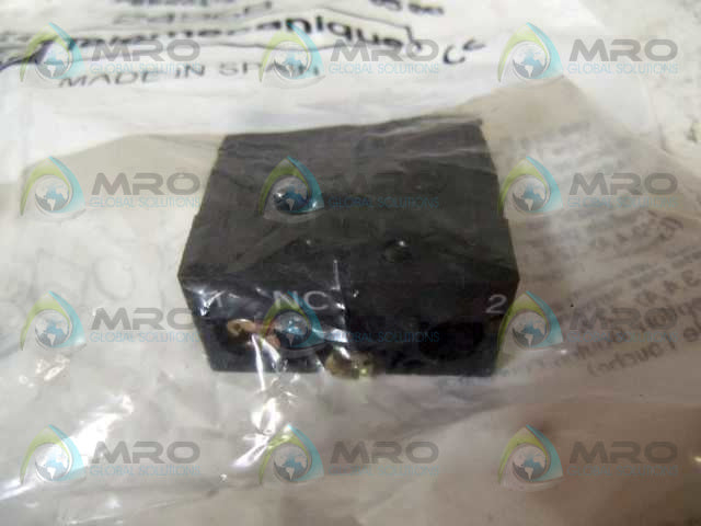 TELEMECANIQUE ZB2BE102 CONTACT BLOCK * NEW IN FACTORY BAG *