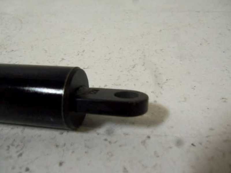 LIFT-O-MAT 095141 03 10 350 0300N 30/84 CYLINDER  UNMP