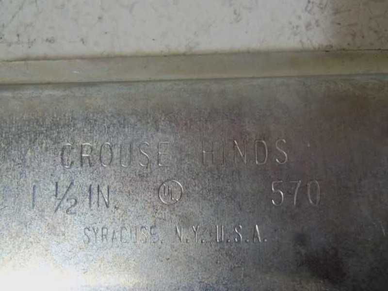 LOT OF 9 CROUSE-HINDS 570 CONDULET BODY COVER 1-1/2" *NEW NO BOX*