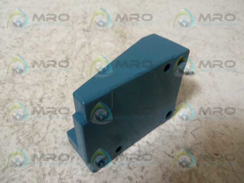 MICRO SWITCH LZZ41 ENCLOSED BASIC SWITCH  NSMP