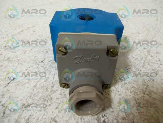 DANFOSS 018Z6857 SOLENOID VALVE * NEW NO BOX *