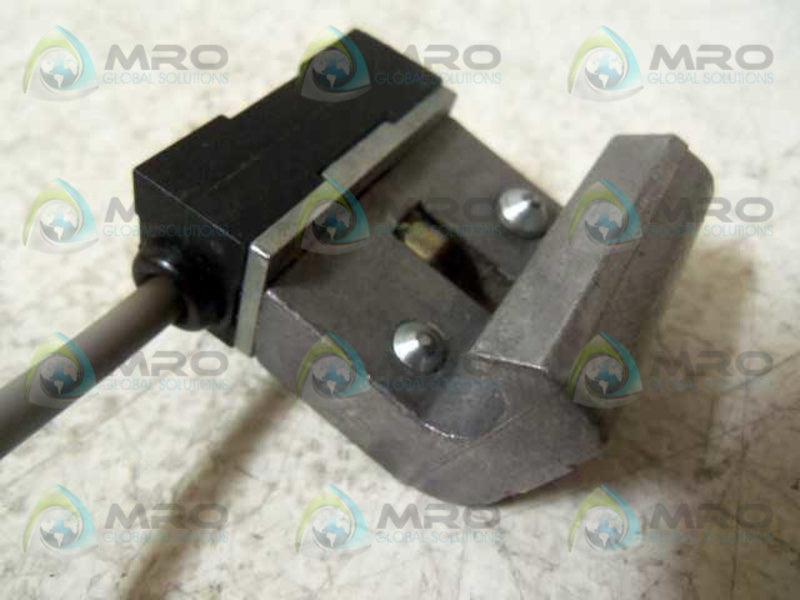 FESTO SME0-1-LED-230B PROXIMITY SENSOR  NSNP