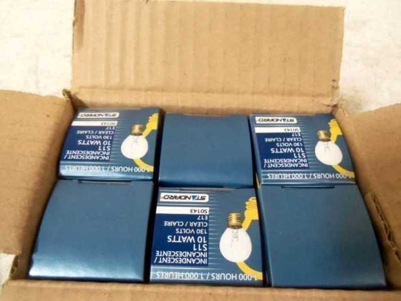 LOT OF 6 STANDARD 10S11/CL/1M/E17/130V/STD INCADESCENT 50143 *NEW IN BOX*
