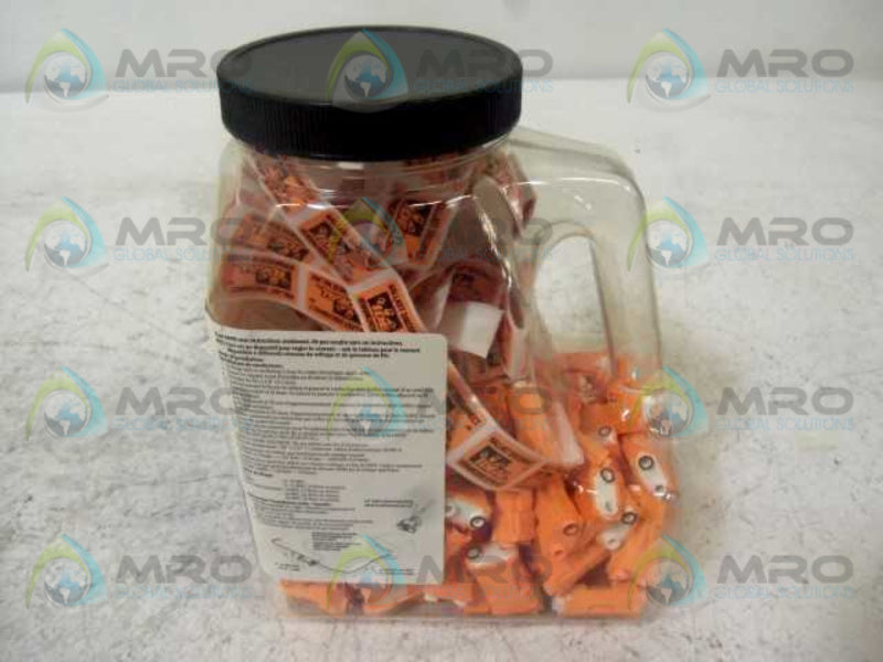LOT OF 138 IDEAL #30-392J POWER PLUG *NEW IN BOX*