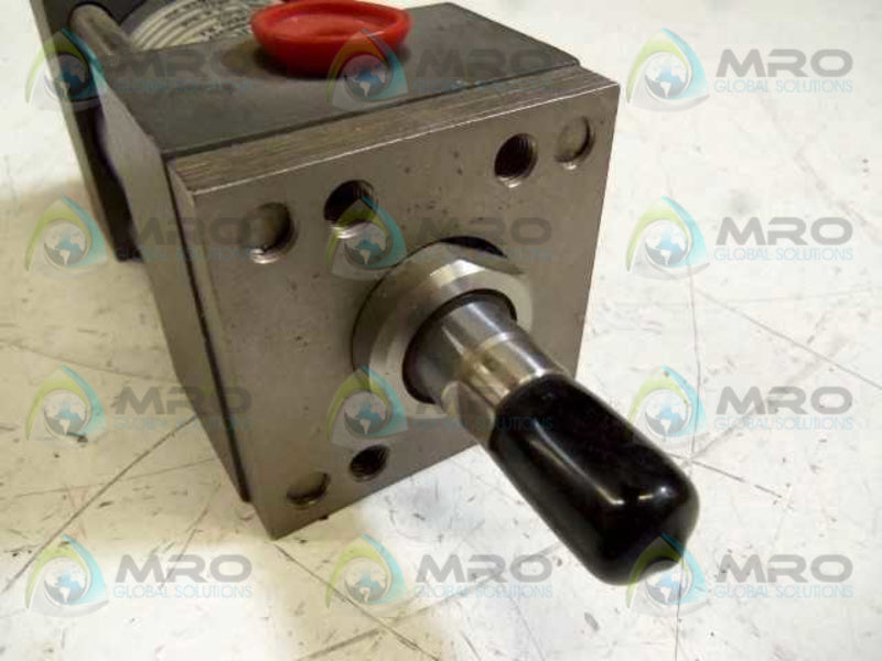 TRIANGLE 31016-7 CYLINDER  UNMP