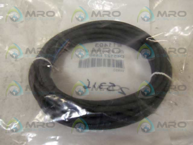 IFM EFECTOR E11493 SOCKET FOR SENSOR W/ M8 CONNECTOR * NEW IN FACTORY BAG *