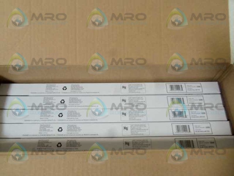 LOT OF 5 STANDARD PL36/41K/4P/STD FLOURESCENT LAMP *NEW IN BOX*