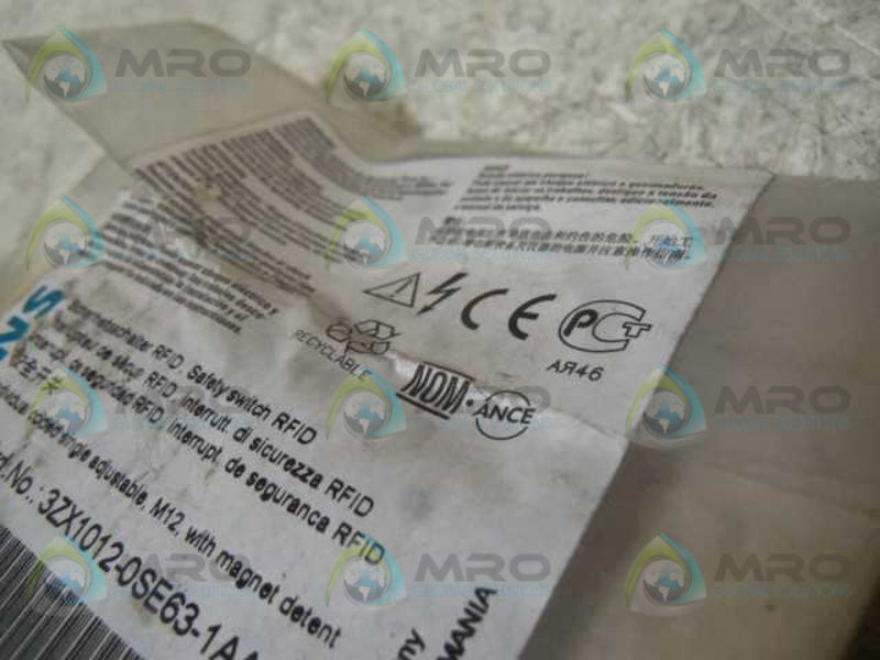 SIEMENS 3SE6 315-1BB03 SAFETY SWITCH * FACTORY SEALED *