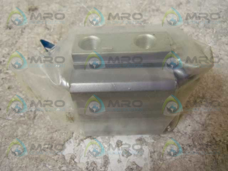 SMC ECDQ2B32-10D PNEUMATIC CYLINDER * NEW IN FACTORY BAG *