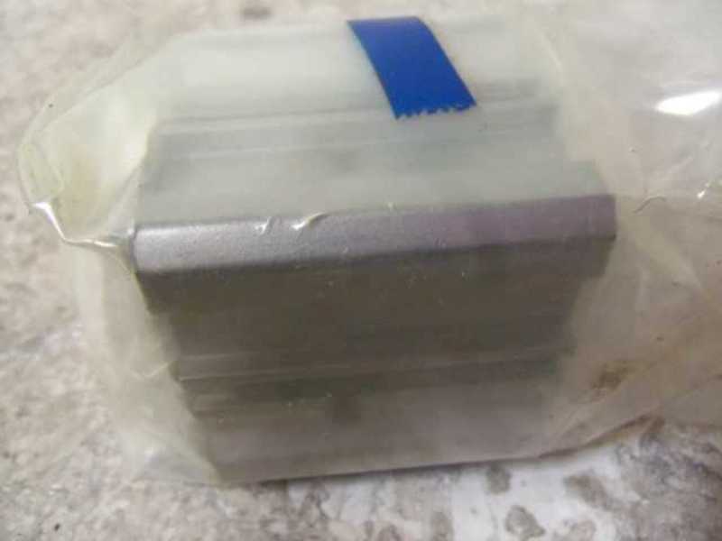 SMC ECDQ2B32-10D PNEUMATIC CYLINDER * NEW IN FACTORY BAG *