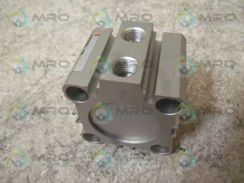 SMC CDQ2B32-5D AIR COMPACT CYLINDER *   NEW NO BOX *