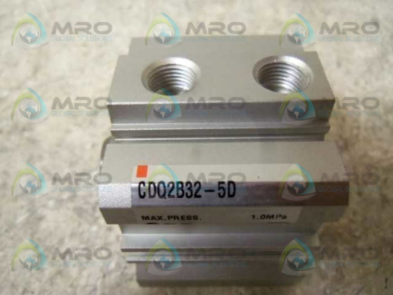 SMC CDQ2B32-5D AIR COMPACT CYLINDER *   NEW NO BOX *