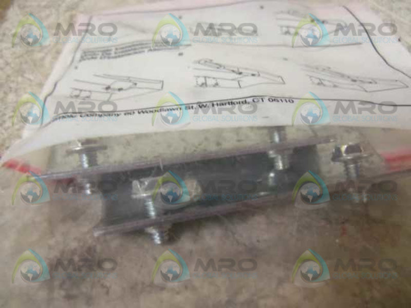 LOT OF 3 WIREMOLD 6001A COUPLING *NEW IN FACTORY BAG*