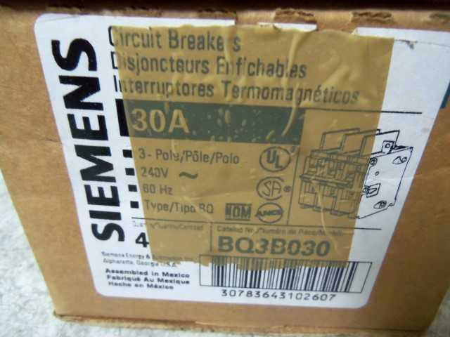 LOT OF 2 SIEMENS BQ3B030 CIRCUIT BREAKER 30A *NEW IN BOX*