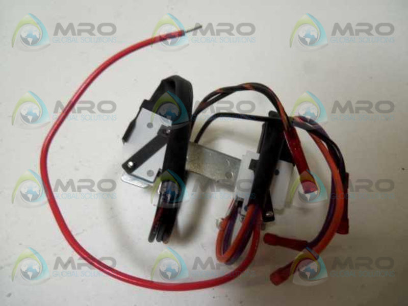 HONEYWELL 220736B INTERNAL AUXILLARY SWITCH KIT * NEW IN BOX *