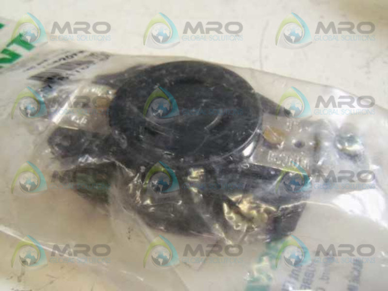 BRYANT 70620FR LOCKING RECEPTACLE * NEW IN FACTORY BAG *