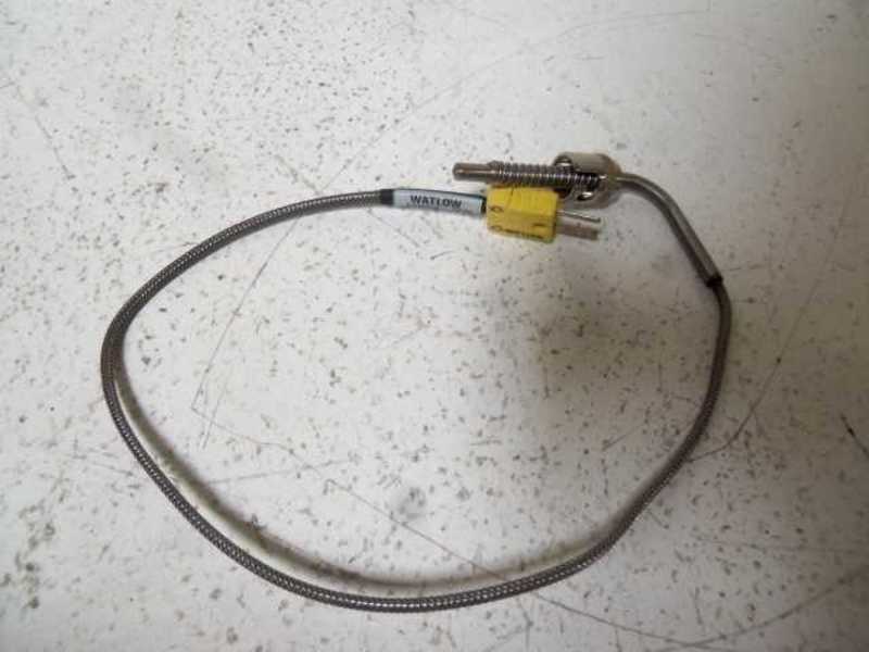LOT OF 3 WATLOW 32TKWPD012F *NEW NO BOX*