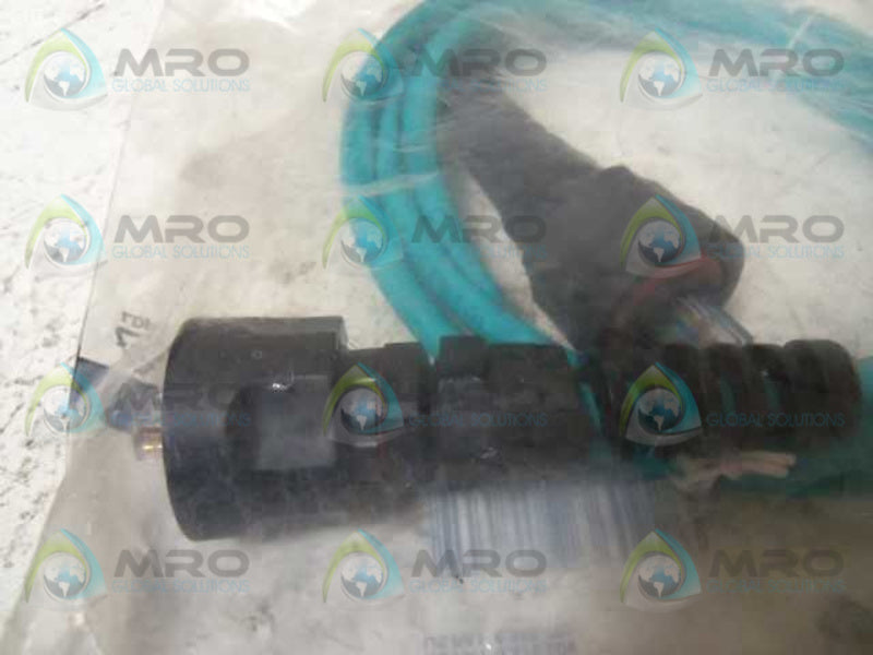 SIEMON XC5-05 PATCH CORD * NEW IN FACTORY BAG *