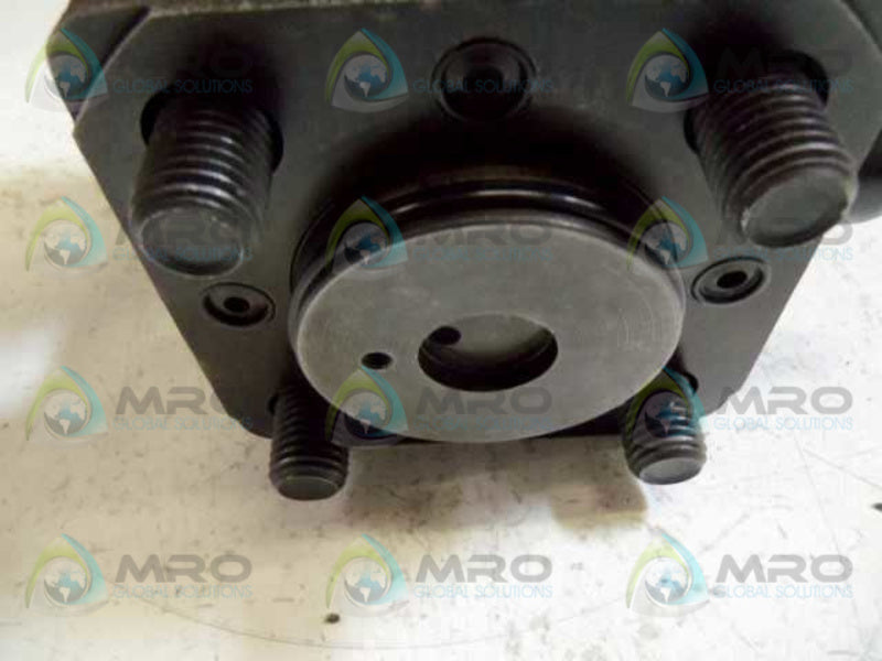 VICKERS DG4V-3S-0C-M-FW-B5-60 DIRECTIONAL VALVE (AS PICTURED)  UNMP