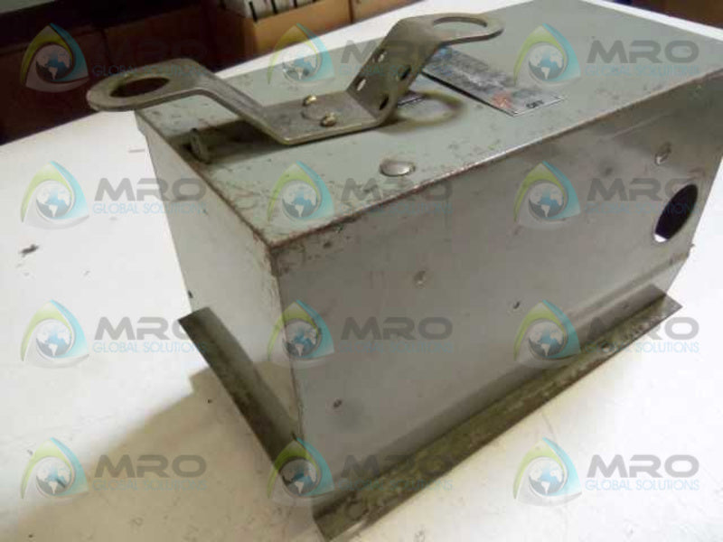 GOULD B0S14353 BUS PLUG  UNMP