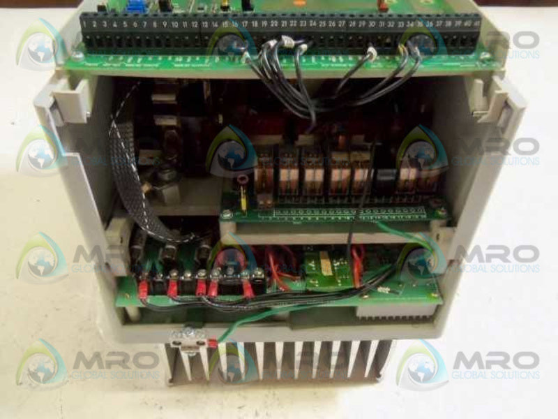 QUANTRUM II 156254-NY-DU DIGITAL AC DRIVE (MISSING COVER)  UNMP