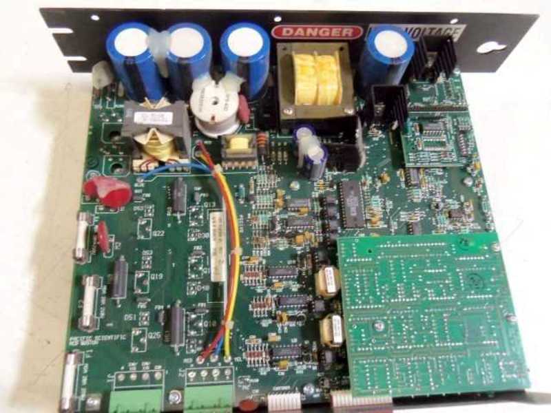 PACIFIC SCIENTIFIC SC403-012-T2 SERVO CONTROLLER  UNMP