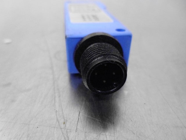 LOT OF 2 SICK WT9-F410 PROXIMITY SENSOR *NEW NO BOX*