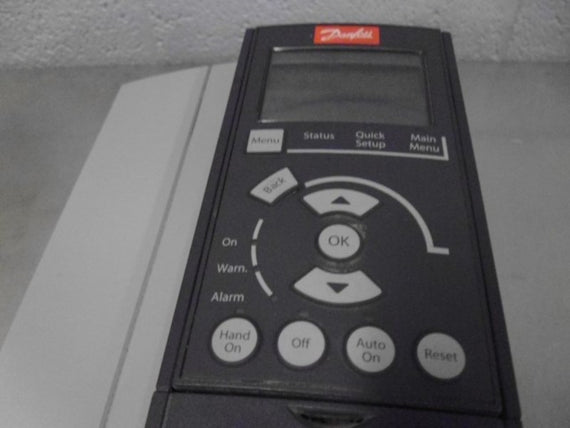 DANFOSS 131B8321 VLT INVERTER FC-302P7K5T5E20H2BNXXXXSXXXXA4BXCXXXXDX * USED *
