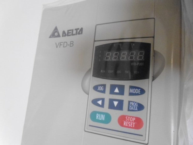 DELTA ELECTRONICS VFD055B43A DRIVE * NEW IN BOX