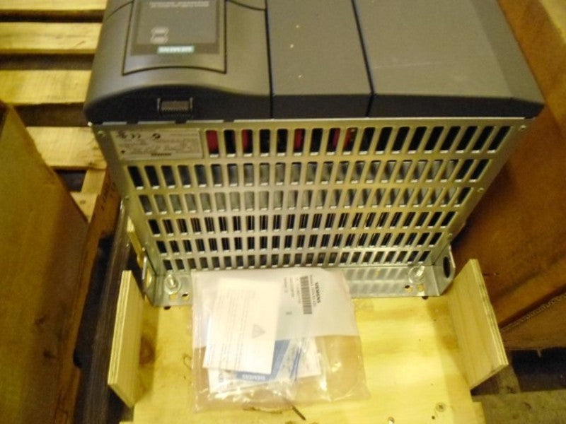 SIEMENS 6SE6430-2UD35-5FA0 * NEW NO BOX *