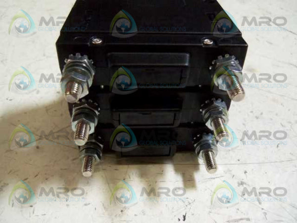 LOT OF 7 TYCO ELECTRONICS W93-X1110-50 CIRCUIT BREAKER 50 AMP  NSMP