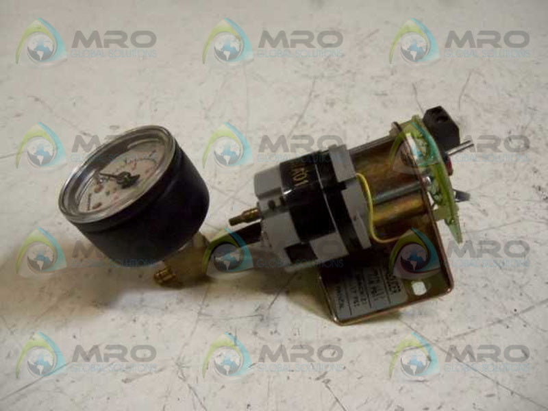 HONEYWELL RP7517A1017-1 E/P TRANSDUCER  UNMP