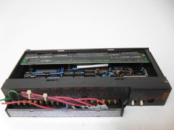 MITSUBISHI MELSEC A68AD PROGRAMMABLE CONTROLLER * USED *