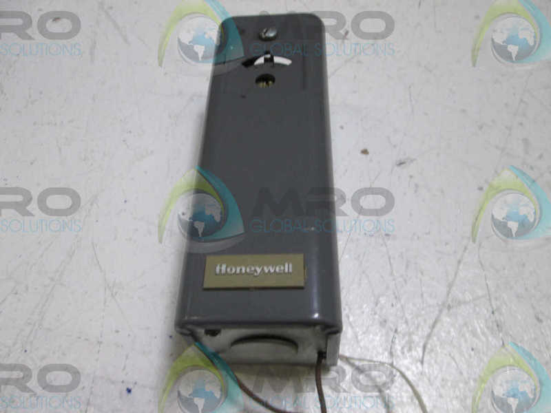 HONEYWELL T991B10032 TEMPERATURE CONTROLLER  UNMP