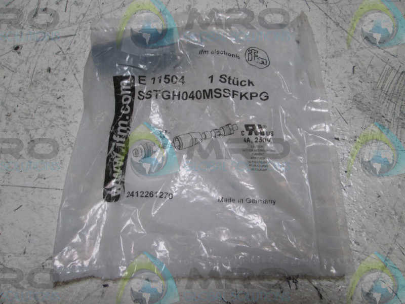 IFM EFECTOR E11504 WIREABLE PLUG * NEW IN FACTORY BAG *